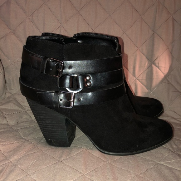 Carlos Santana Shoes - Carlos Santana Hollie Black Booties